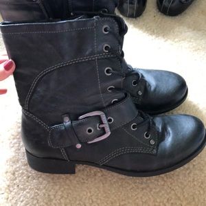 Guess black above ankle boots